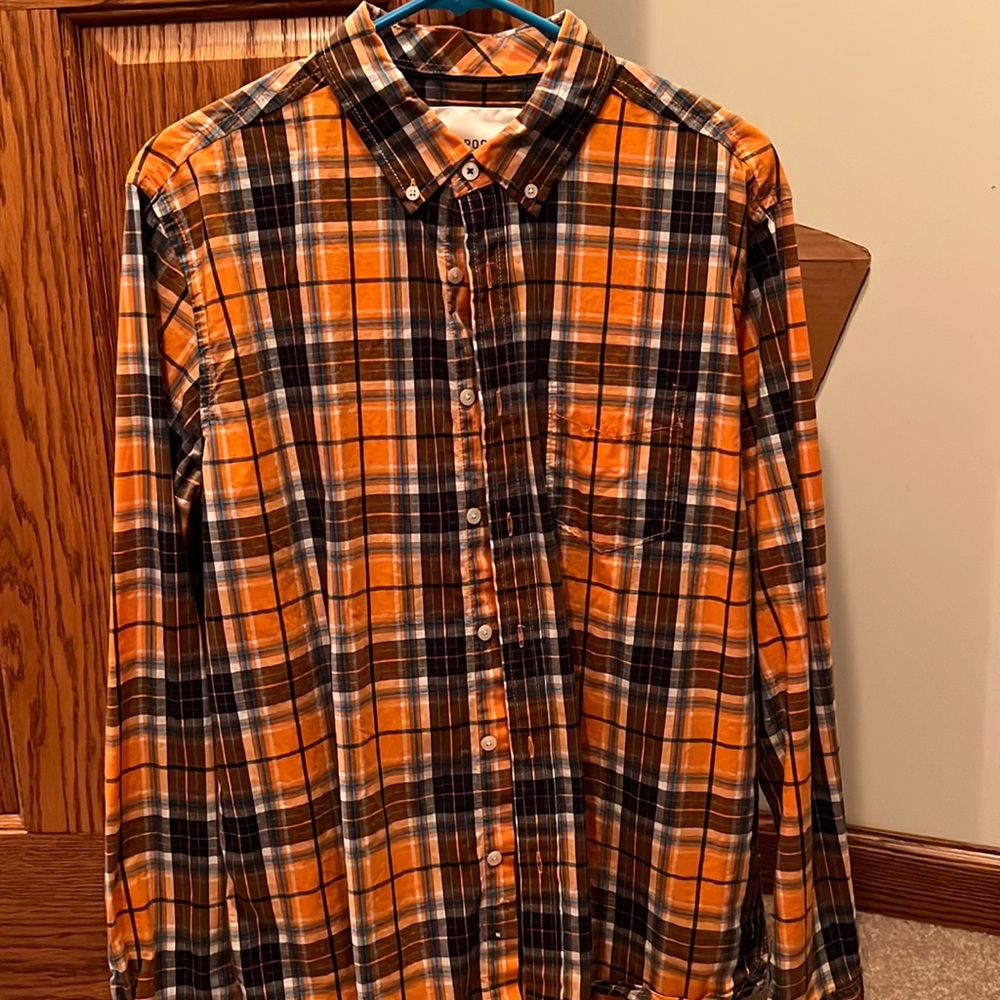 Aero plaid long sleeve button down